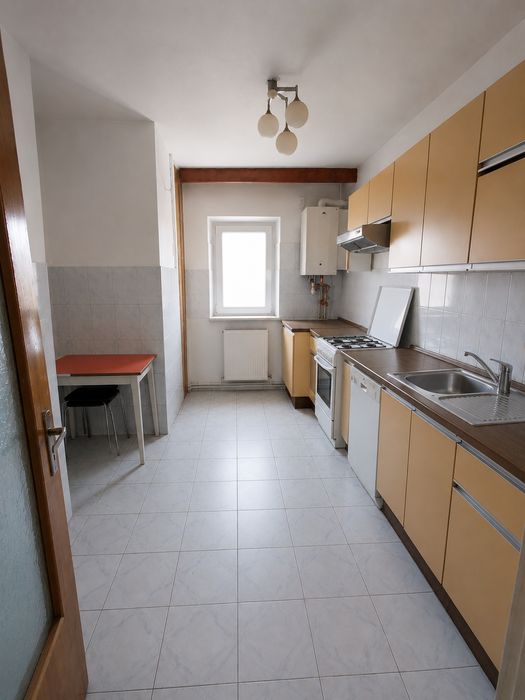 Apartament 4 camere de vânzare – Bartolomeu, Brașov | Vedere panoramică spre Tâmpa și Poiana Brașov
