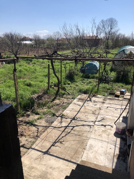 Продавам къща в село