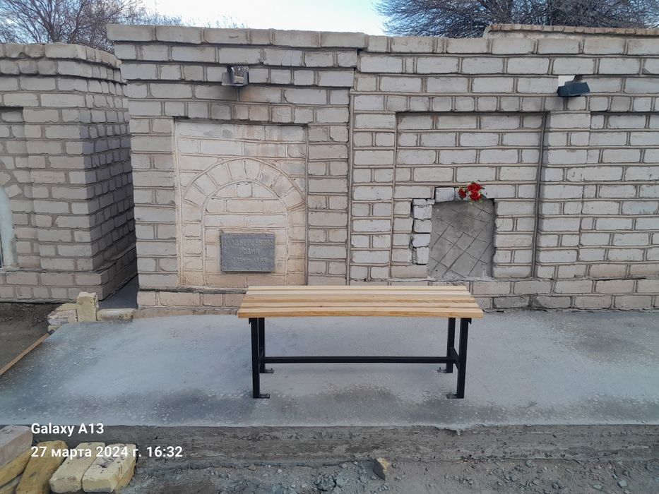 Хар хил турдаги курси сотилади