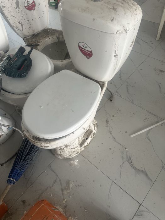 Унитаз туалет смыв