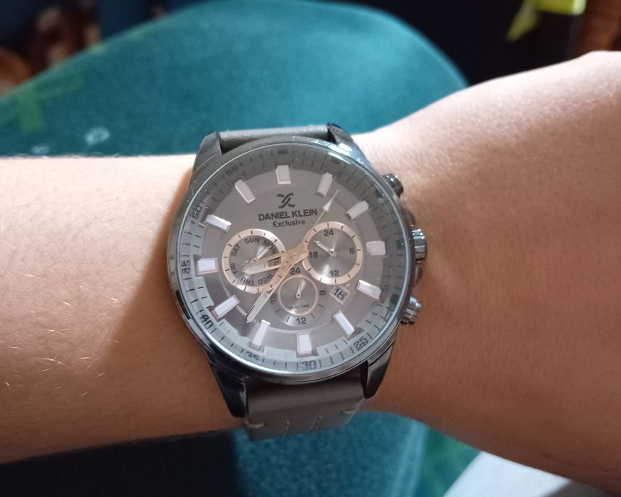 Ceas Daniel Klein