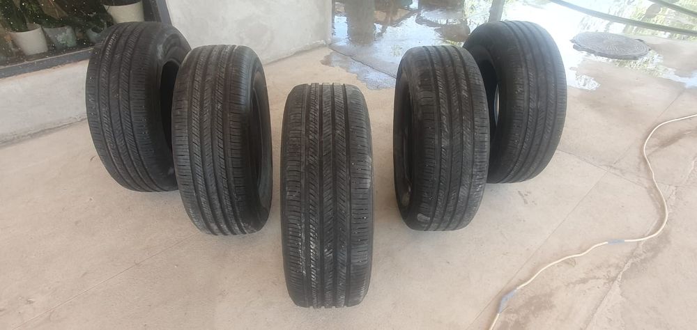 Продам шины в отличном состоянии