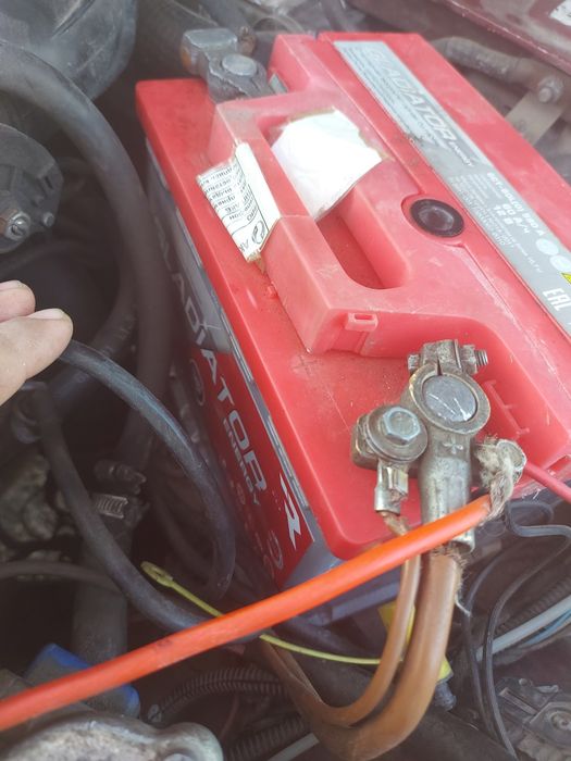 Продам аккумулятор 60