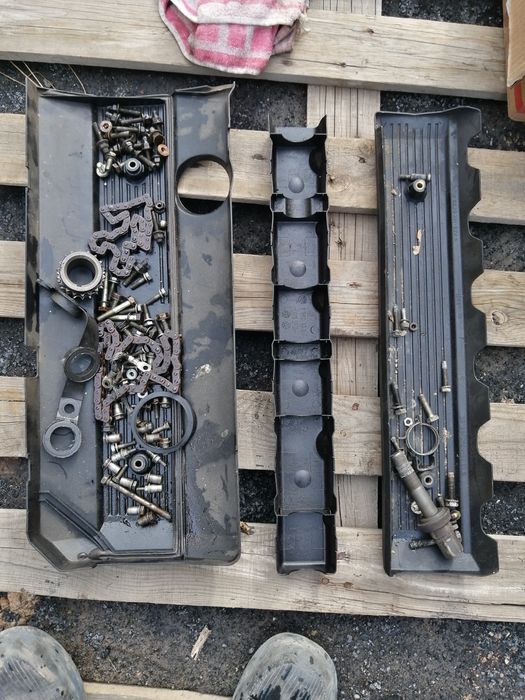 Продам запчасти на бмв 728