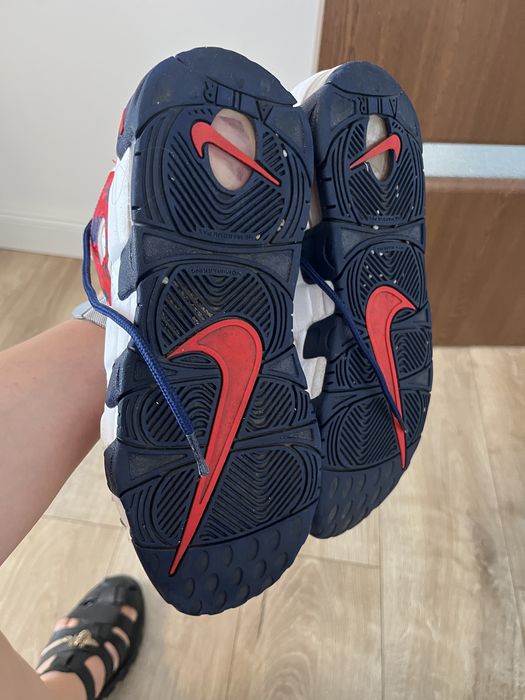Adidasi nike air