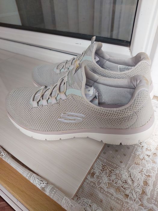 Кроссовки Skechers