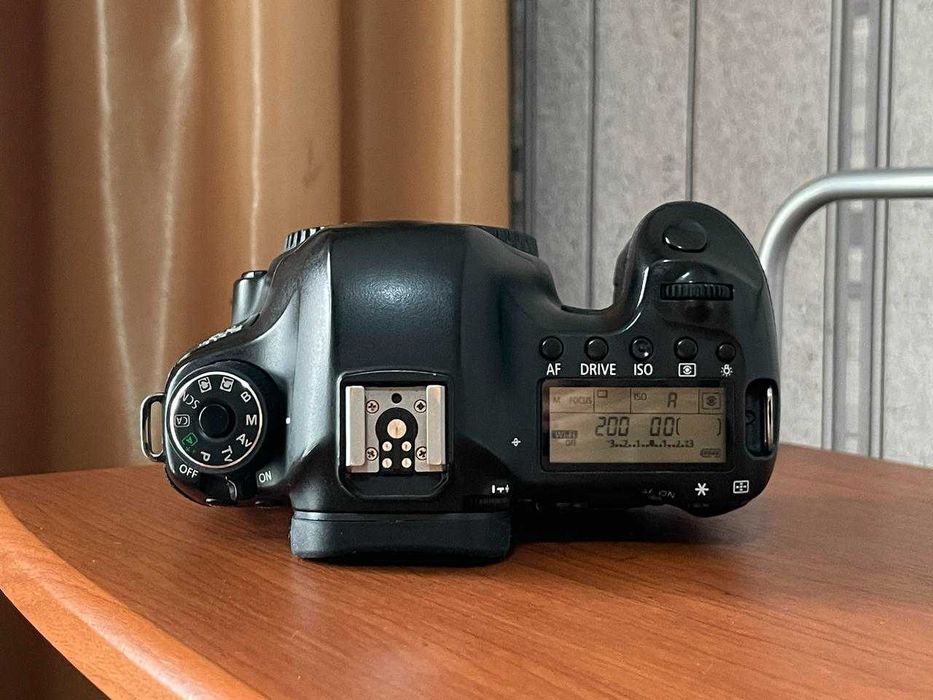 Фотоаппарат Canon EOS 6D (WG) Body