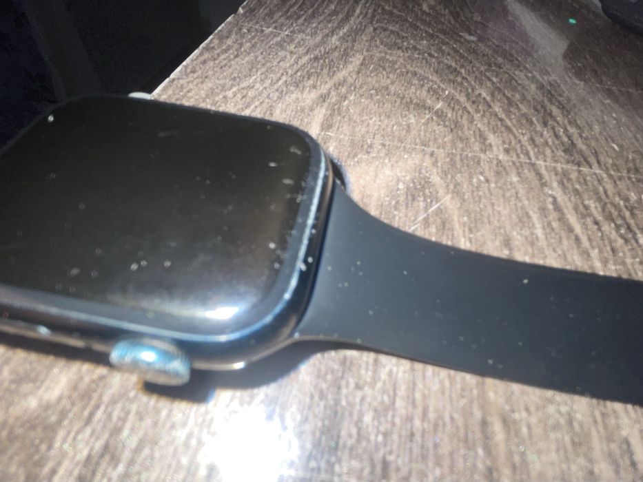 Apple watch 8 series