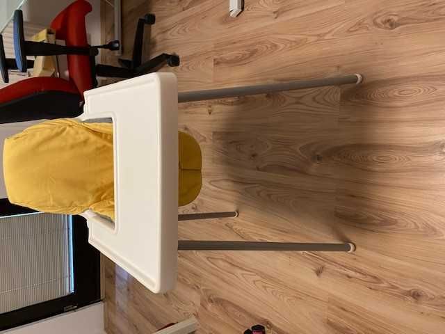 детско столче за кола и столче за хранене