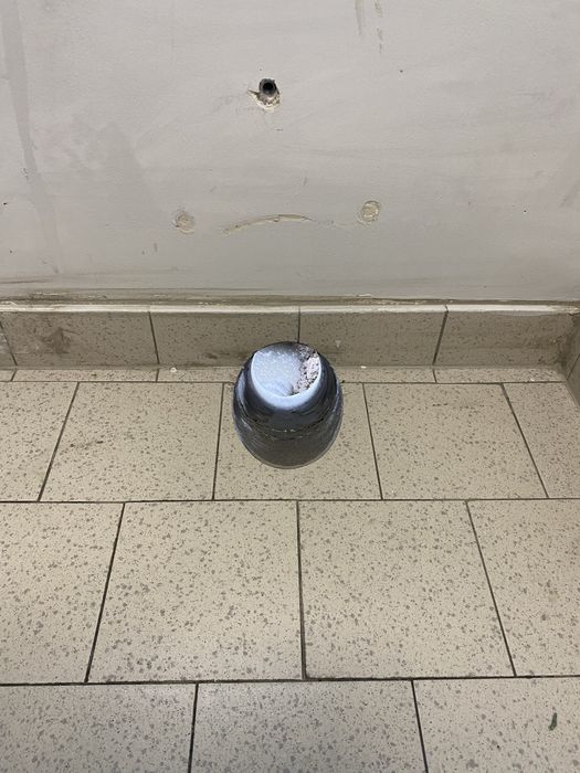 Gaură pentru Hotă Centrală – Carotare Curată în BCA, Cărămidă și Beton