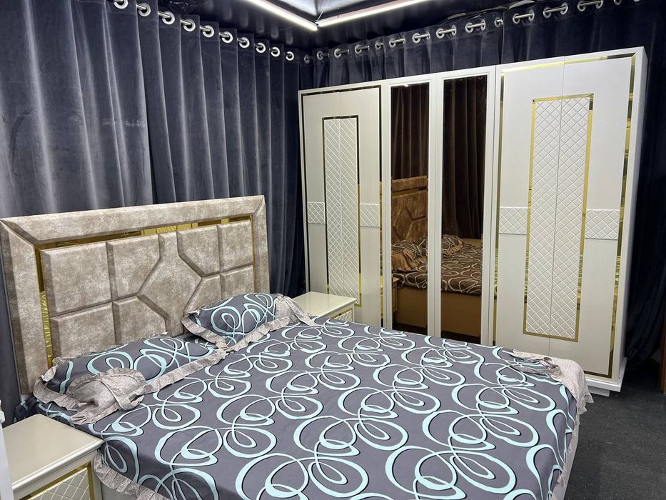 Мебель на заказ Спальни Гарнитур и в наличии