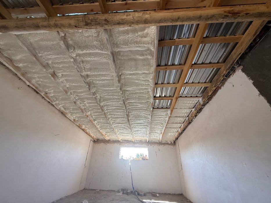 Uy va bino uchun pena bilan issiqlik izolatsiyasi