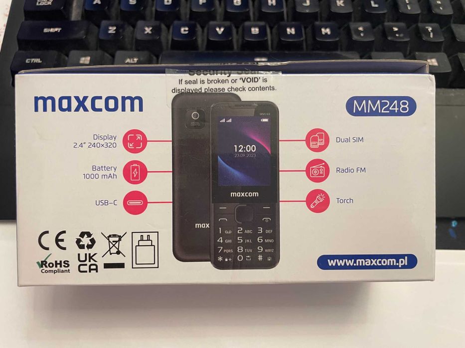 Telefon cu taste sigilat - dual SIM - ideal pentru persoane in varsta