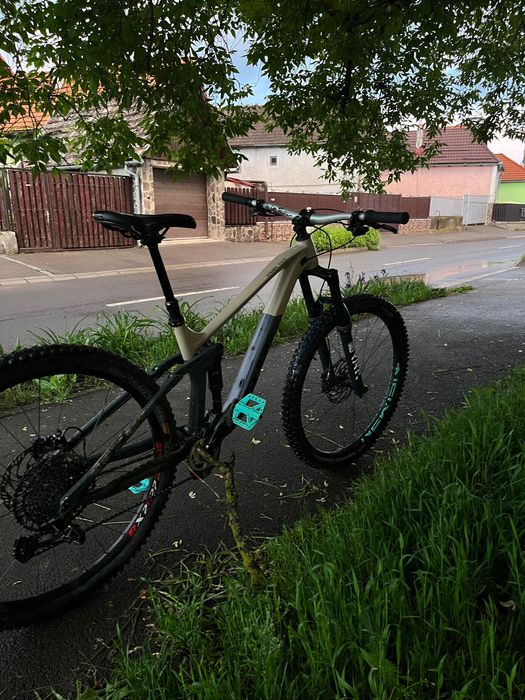 bicicleta enduro cube stereo race 170