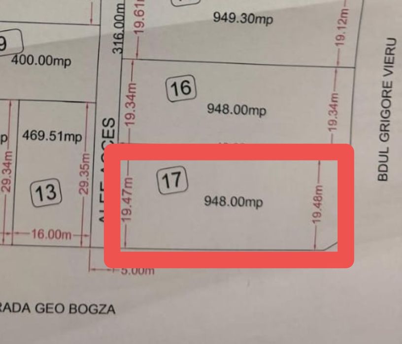 Teren intravilan deschidere la 3 strazi