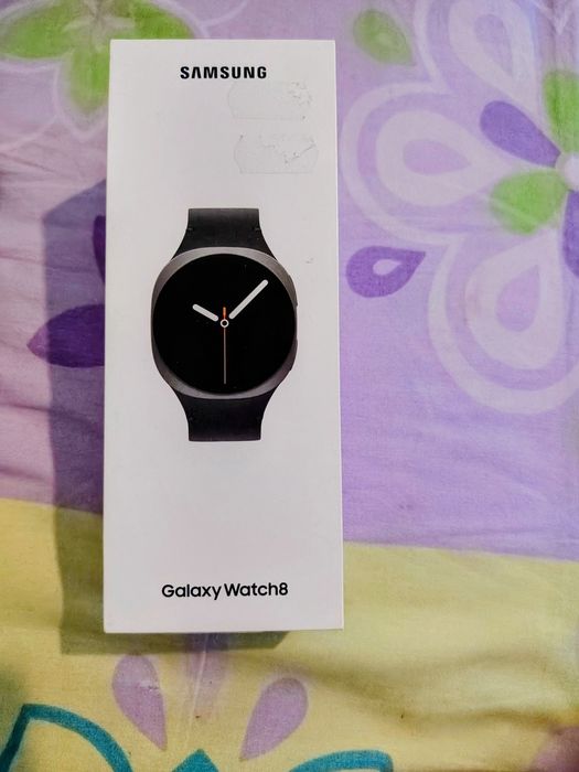 Часовник Samsyng Galaxy watch 8