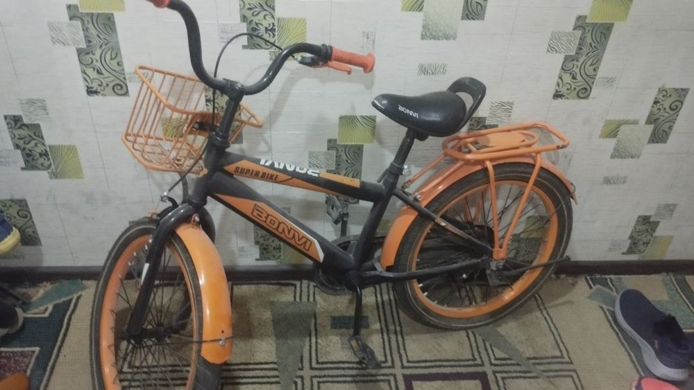 Velosiped sariq rangli