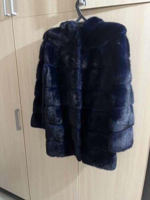 Продам норковую шубу