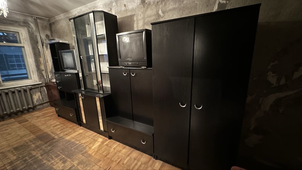 Шкаф / Стенка в гостинную