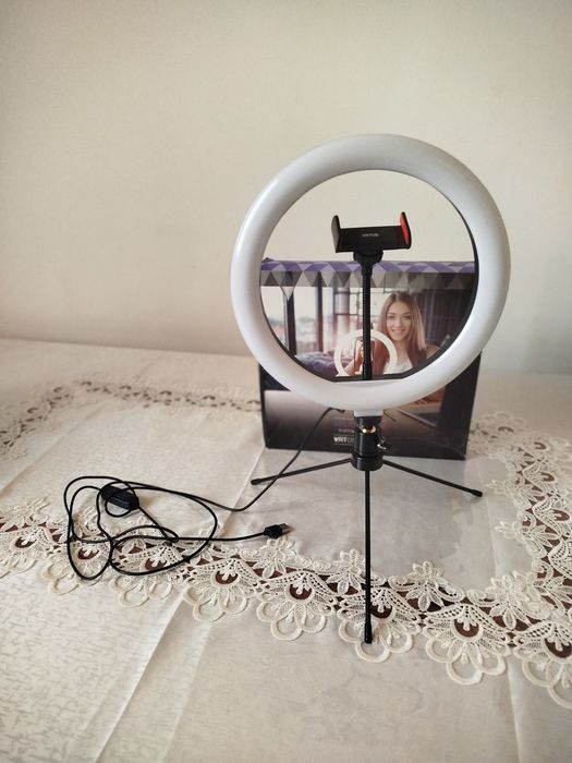 Кольцевая LED-лампа со штативом и держателем для телефона