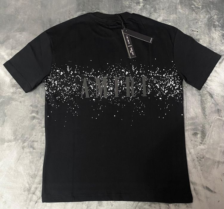 Vand tricou nou de barbati Amiri