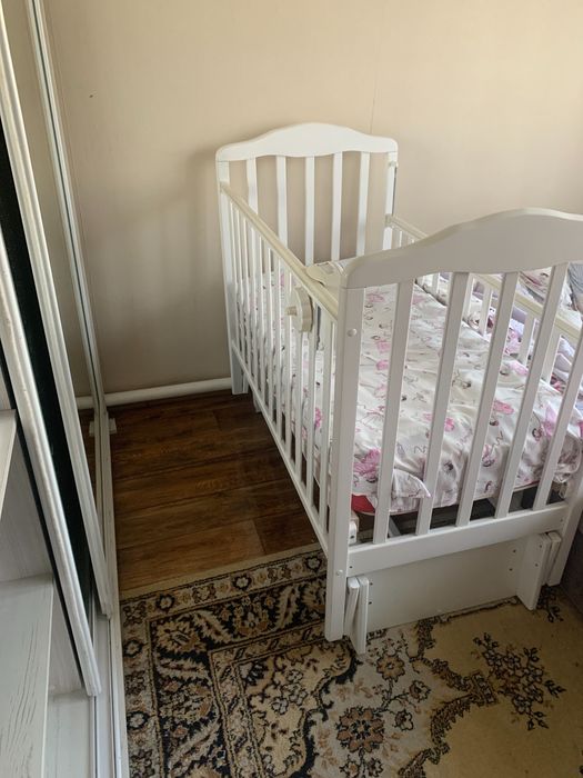 Продам комод 2в1 манеж 60000