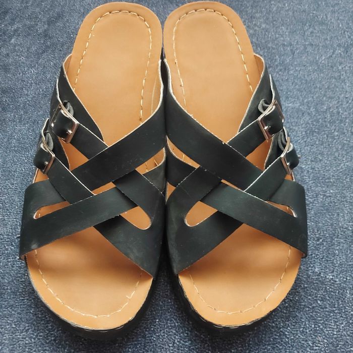 Дамски чехли с регулируема каишка