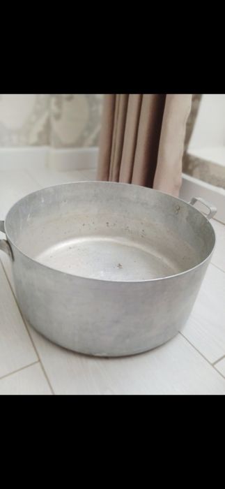 Кастрюля советская, без крышки
