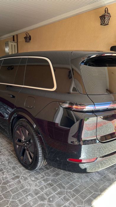 Lixiang L9 ultra 2024