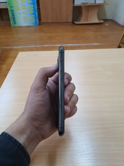 IPhone 11 pro sotiladi