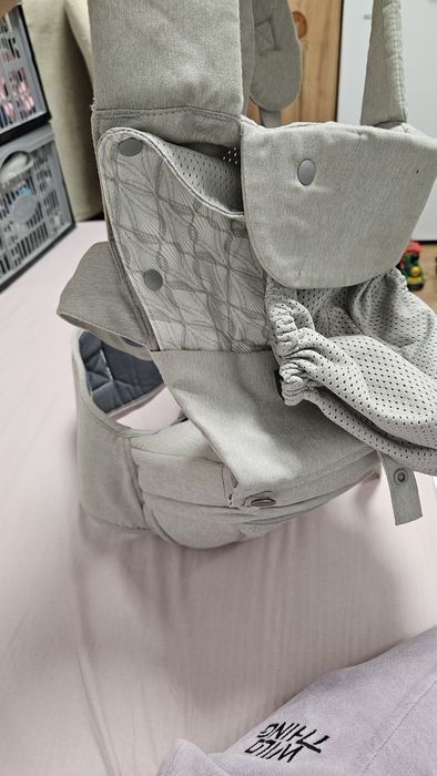 Vând marsupiu grill pentru copii  4-20kg