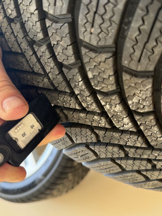 Audi джанти Bridgestone гуми