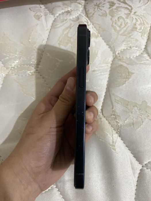 Продам айфон 15 IPHONE 15