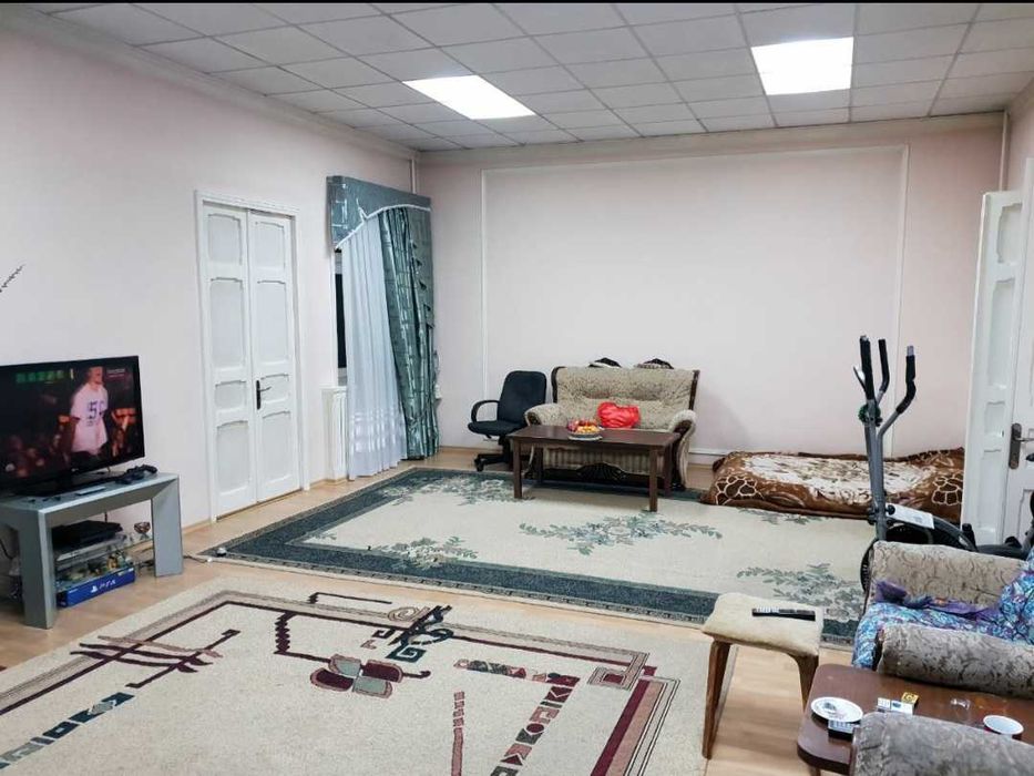 дом в мирабадском районе рядом с филиалом банка NBU