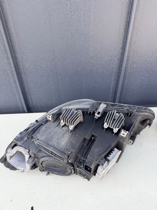 Far  Bi xenon BMW Seria 5 F10 F11 Adaptiv /Europa dreapta