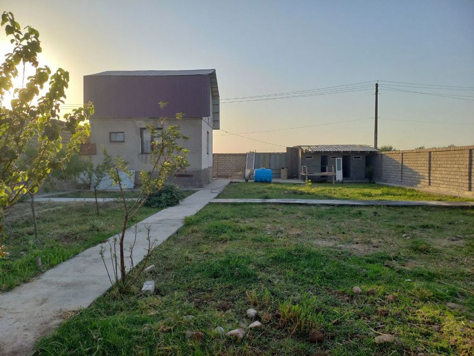 Срочна продаётся 6 соток дача Пскентском районе