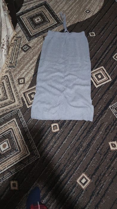 Платья  и костюм костбм новый
