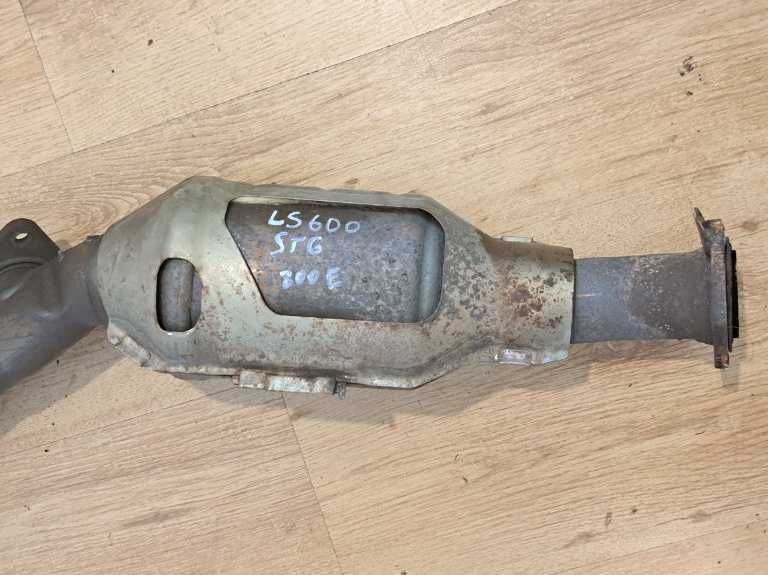 Vând Catalizator / Filtru de particule (DPF) Original Lexus LS 600h - Cod Toyota L38050
