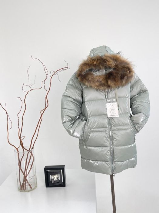 Продам новые куртки