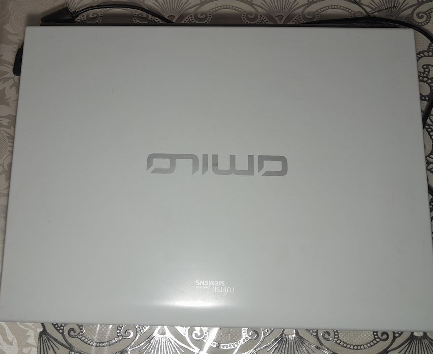 Notebuk, holati yaxshi