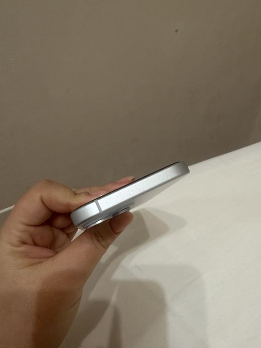 Iphone 15, 128 гб