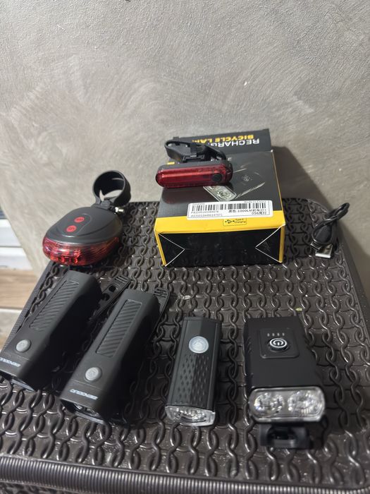 Geanta bicicleta/trotineta electrica plus lumini