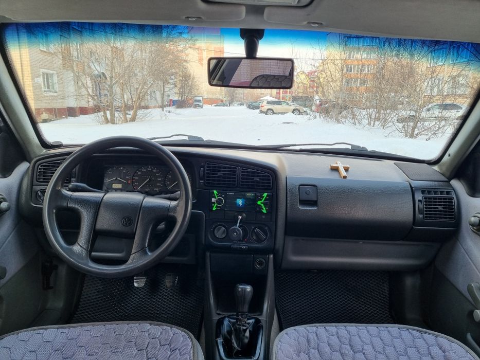 Продам Volkswagen Passat B4 1.8 Моно