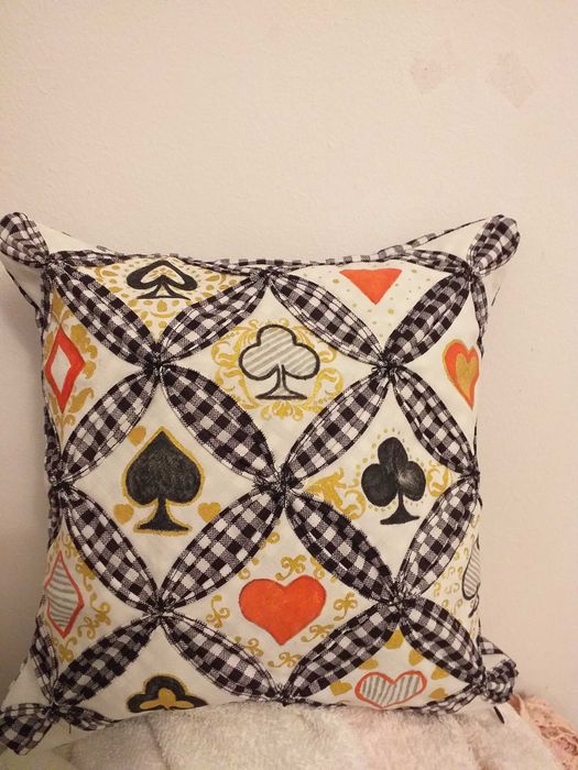 Perna decorativa handmade