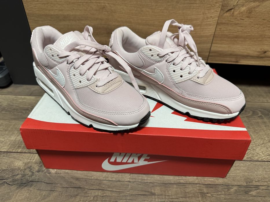 Nike Air Max 90 дамски маратонки НОВИ