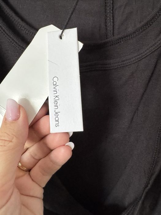 Rochie noua cu eticheta Calvin Klein XL