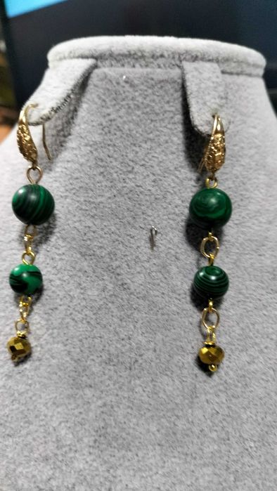 Продам украшения ручной работы из натуральных камней.