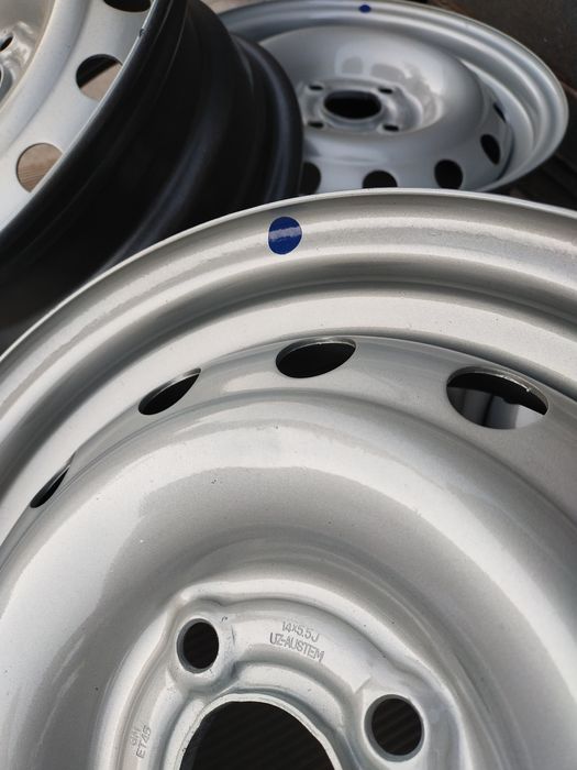 Nexia 3 stalnoy, R14 razmer, yengil diska sotiladi