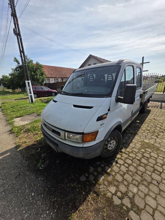 Camioneta iveco 7 locuri