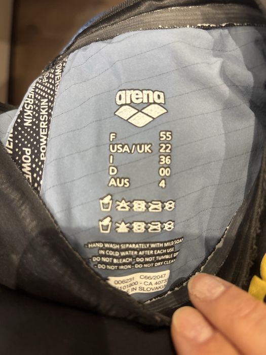 Arena Carbon Air2
